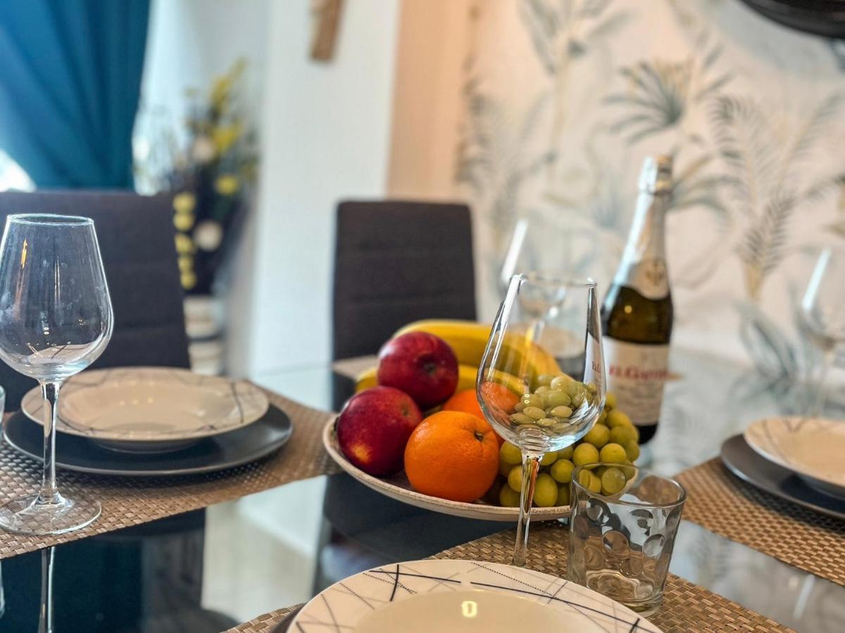 Apartament Luxory Dreamy Sunset, Seafront, Direct Access To The Promenade,Wifi,Pool,Free Parking Los Cristianos  Zewnętrze zdjęcie