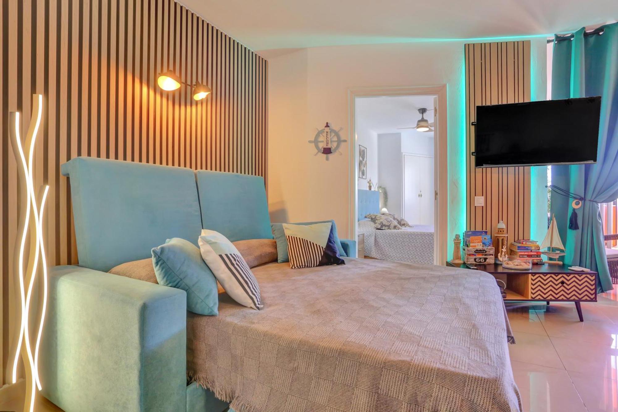 Apartament Luxory Dreamy Sunset, Seafront, Direct Access To The Promenade,Wifi,Pool,Free Parking Los Cristianos  Zewnętrze zdjęcie