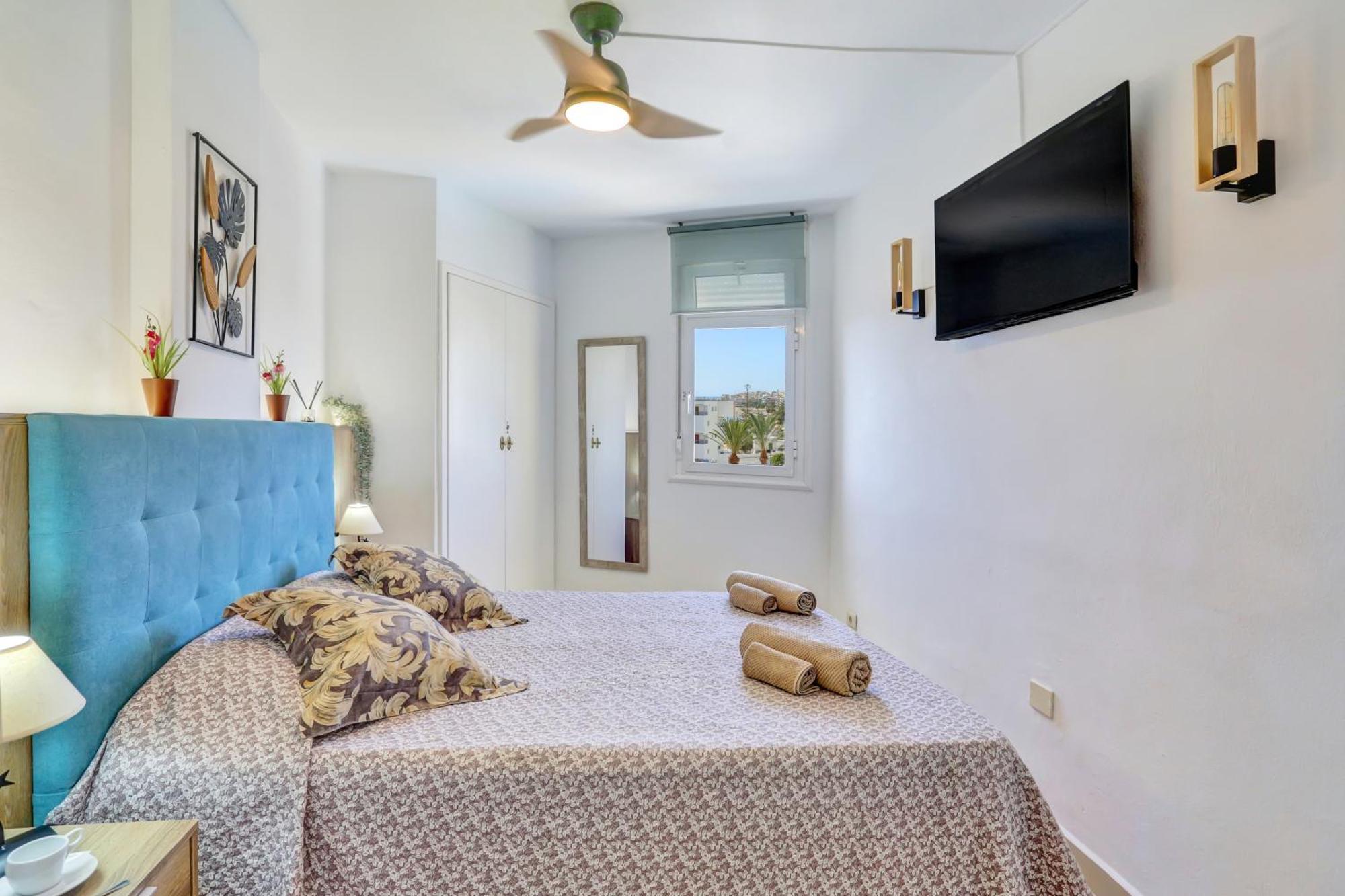 Apartament Luxory Dreamy Sunset, Seafront, Direct Access To The Promenade,Wifi,Pool,Free Parking Los Cristianos  Zewnętrze zdjęcie