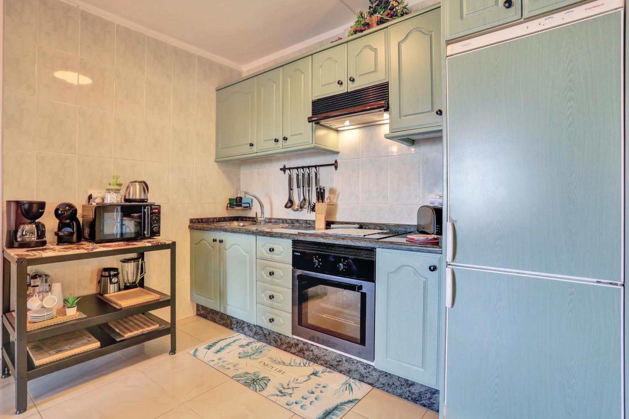 Apartament Luxory Dreamy Sunset, Seafront, Direct Access To The Promenade,Wifi,Pool,Free Parking Los Cristianos  Zewnętrze zdjęcie