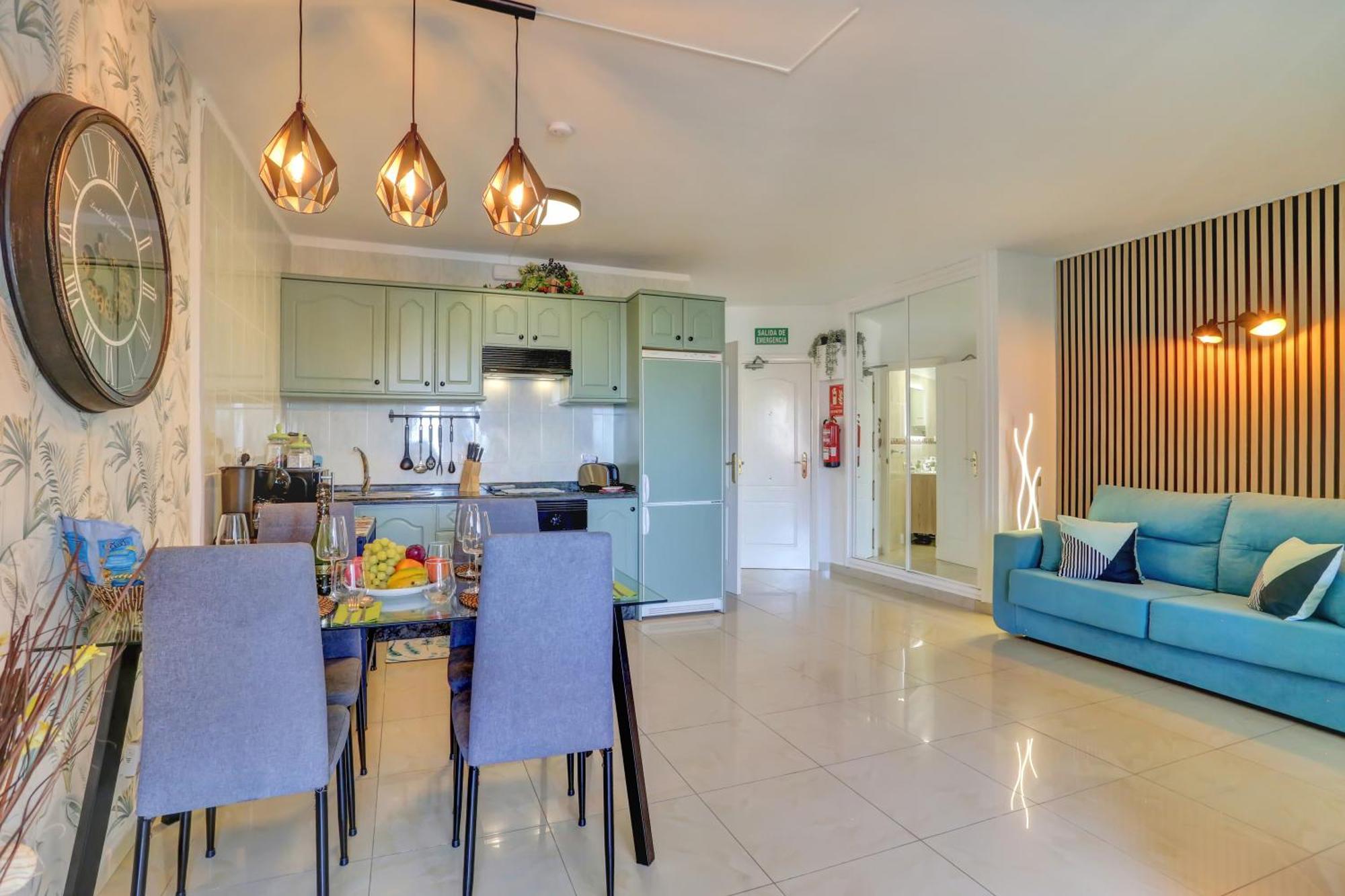 Apartament Luxory Dreamy Sunset, Seafront, Direct Access To The Promenade,Wifi,Pool,Free Parking Los Cristianos  Zewnętrze zdjęcie